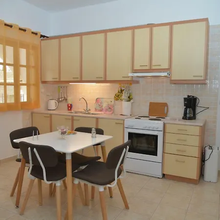 River House Fully Renovated & Equipped 10' From Dt Potamós